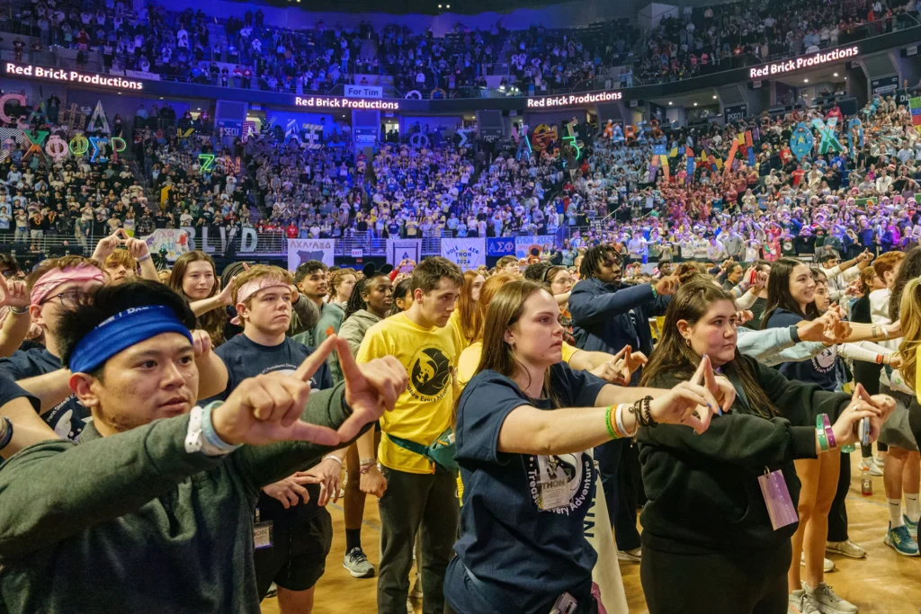 Thon Dancers, photograph by Carolyn Todd-Larson