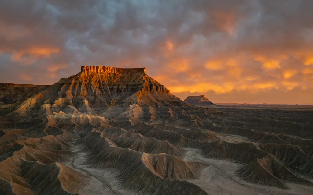 Caineville Mesa Sunrise, photograph by David Whiteman