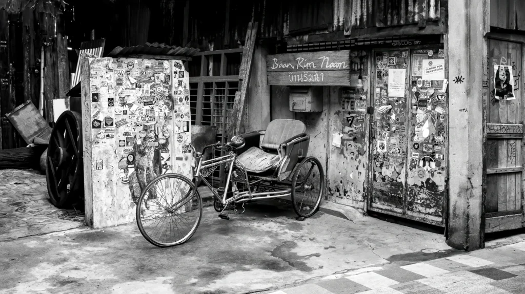 Bangkok Alley, photograph by Donna Becker