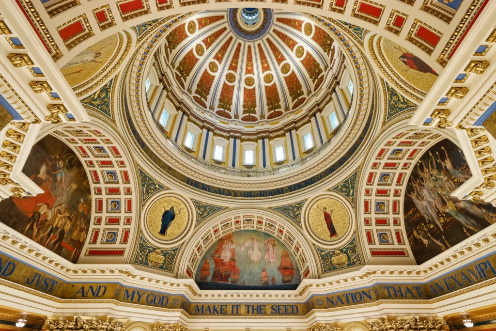 PA Capitol-Rotunda, photograph by Roger Young